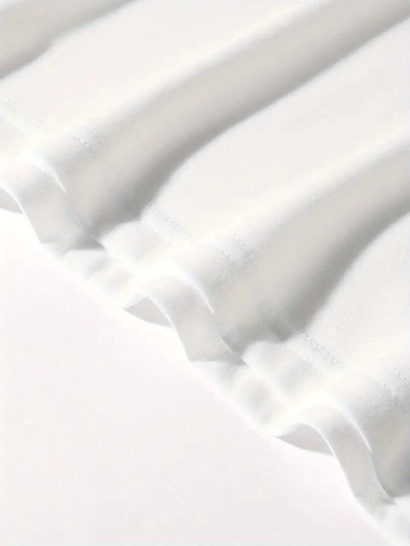 Erkek OversizeGrafik Tişört "CAMPBRASTCOOPERATION" Kalın Yazı Bisiklet Yaka, Kısa Kol, Kalın Mor ve Siyah Desenli Yazlık Sokak Kıyafeti - Beyaz