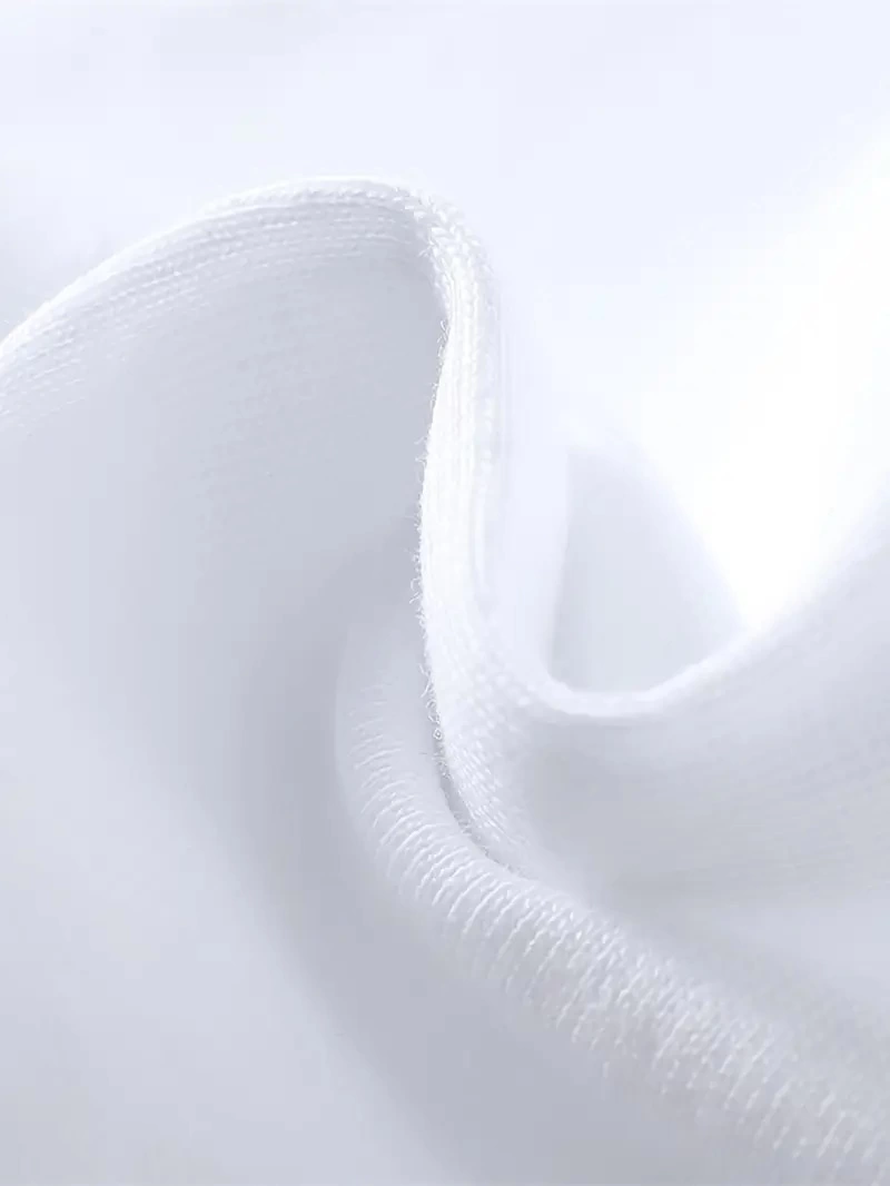 Eşsiz Baskı Tasarımlı Şık Büyük Beden Erkek Tişörtü - Rahat Polyester, Makinede Yıkanabilir, Yuvarlak Yaka - Her Mevsim İçin Mükemmel - Beyaz