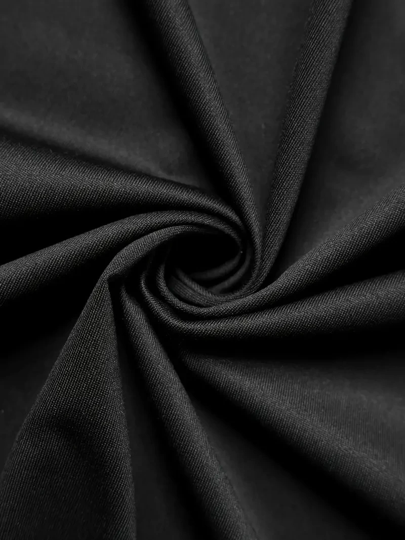 Eşsiz Baskı Tasarımlı Şık Büyük Beden Erkek Tişörtü - Rahat Polyester, Makinede Yıkanabilir, Yuvarlak Yaka - Her Mevsim İçin Mükemmel - Siyah