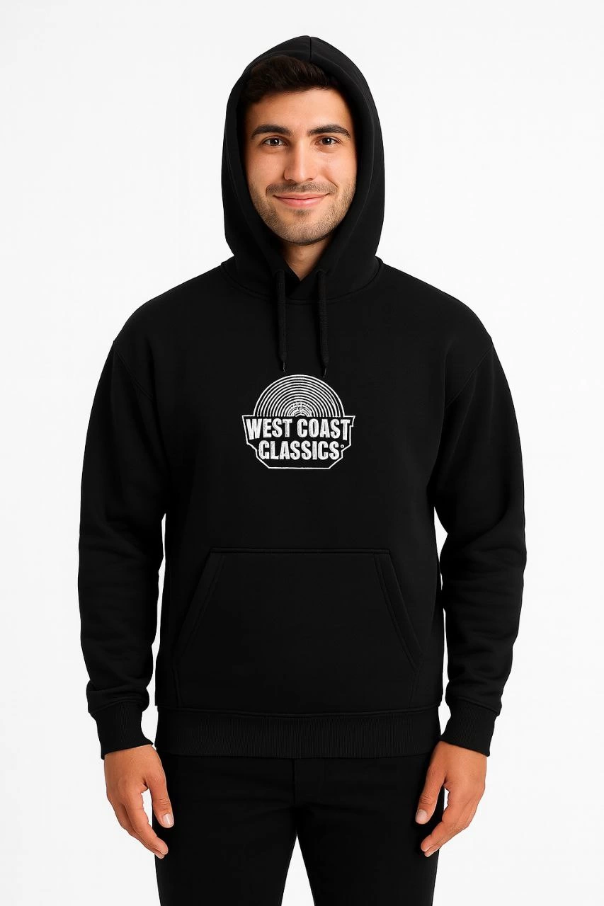 Erkek Kapşonlu Sweatshirt – Oversize Üç İplik Şardonlu Hoodie, “West Coast Classics” Ön & Arka Baskılı, Kanguru Cepli Kışlık Günlük Stil - Siyah