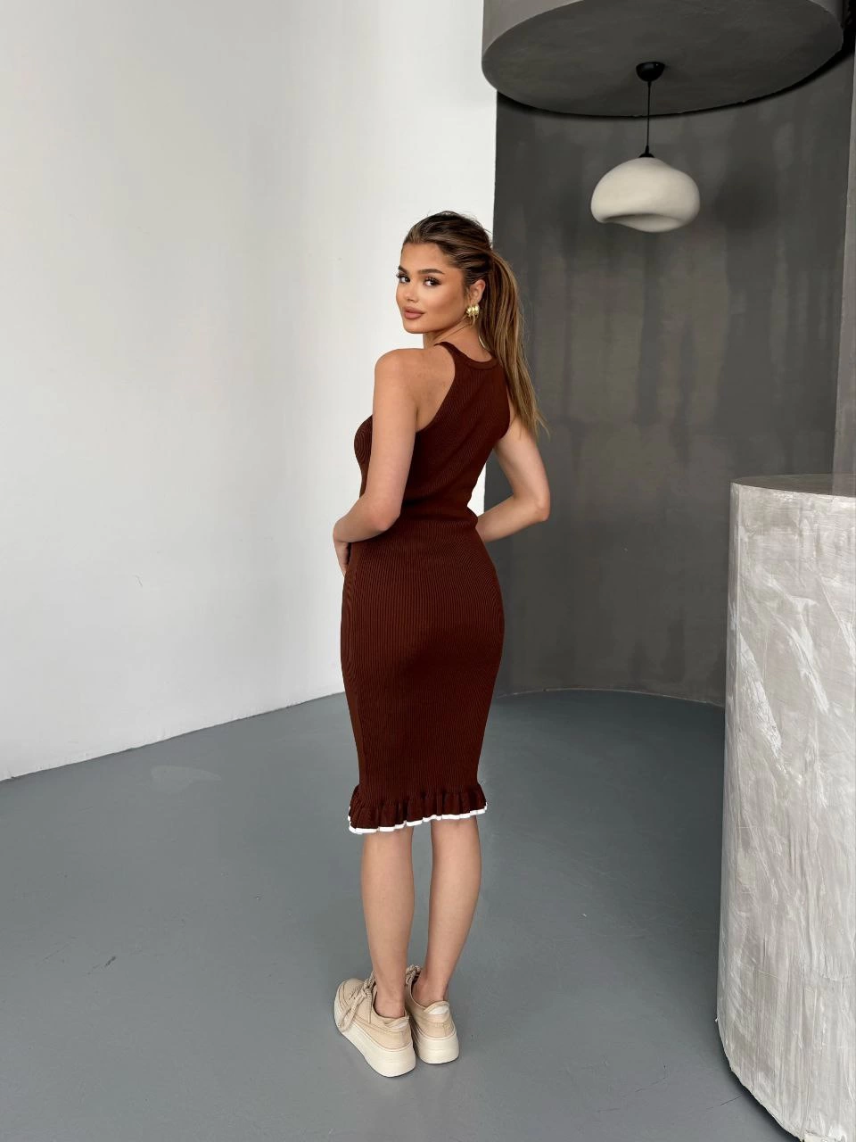 Fırfır Detaylı Triko Elbise- Kahverengi