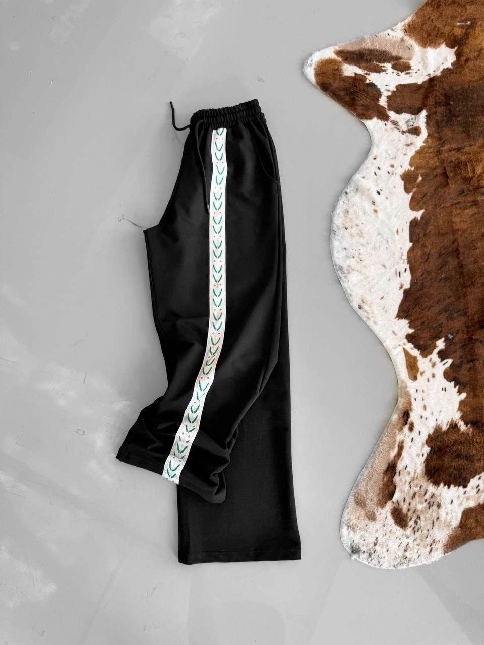 İki İplik Kumaş Şeritli Alt Esofman - Siyah