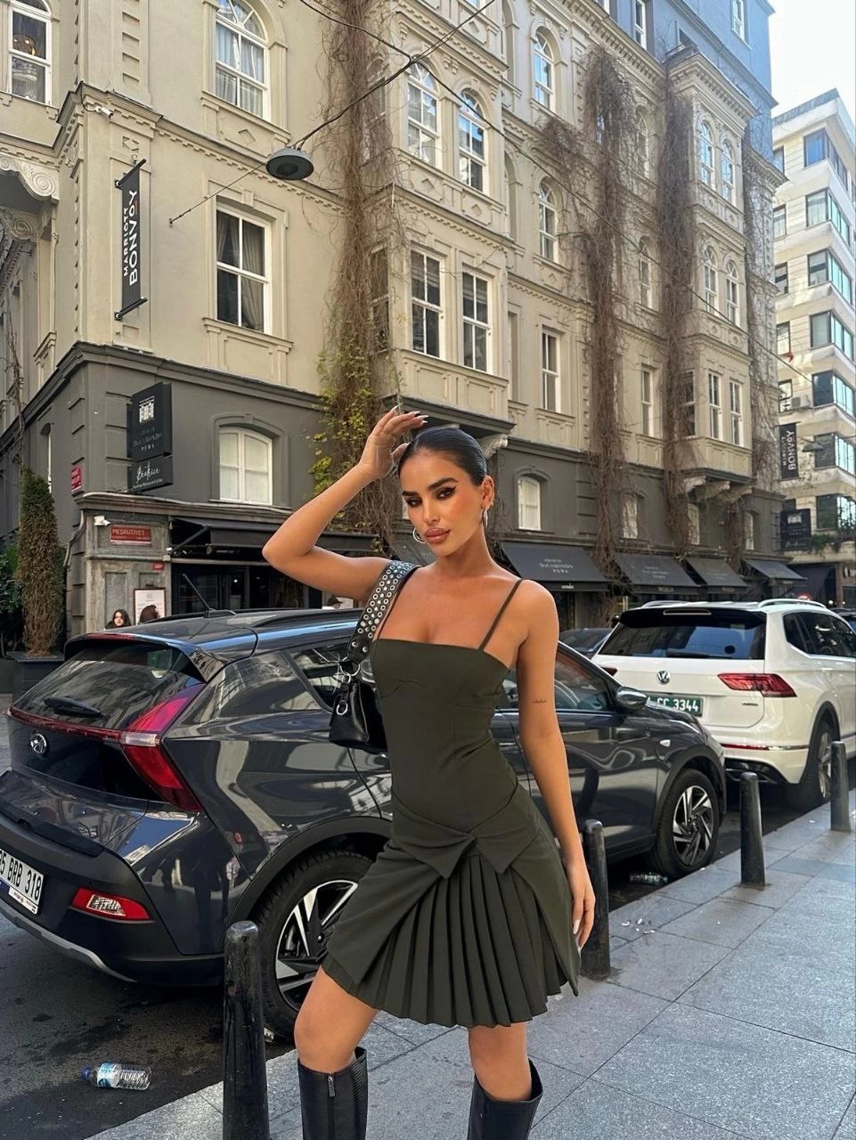 İki Parçalı Pileli Askılı Kadın Mini Elbise - Haki