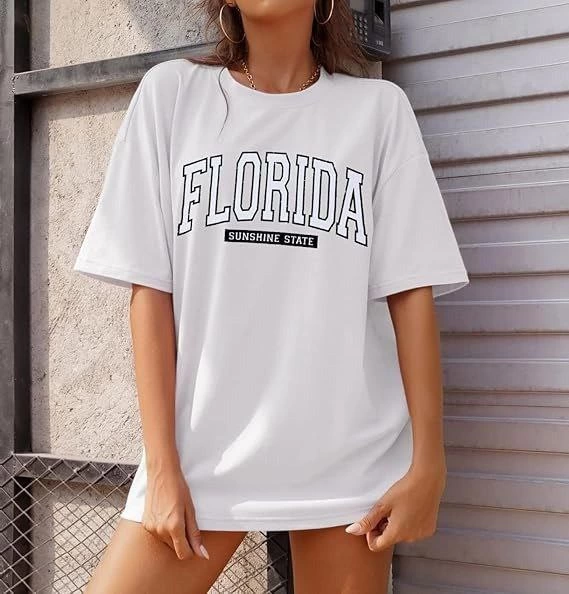 Kadın Bisiklet Yaka Baskılı T-shirt - Beyaz