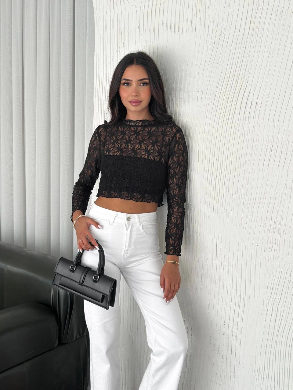 Kadın Dantel Uzun Kol Bluz- Siyah