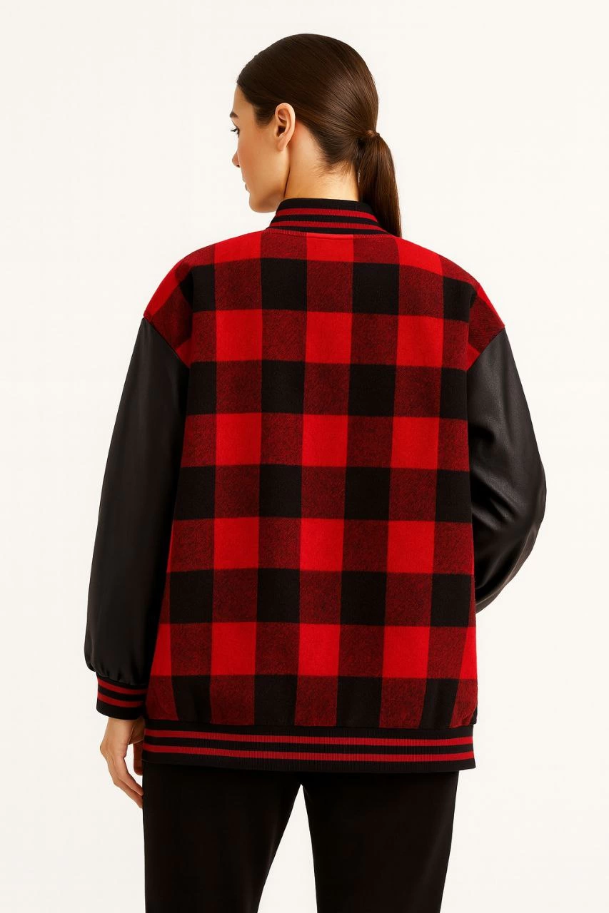 Kadın Kolej Ceket – Kareli Oduncu Kumaş, Kolları Suni Deri, Fermuarlı, İçi Kapitone Astarlı, Nakışlı Oversize Bahar & Kış Stil - Bordo