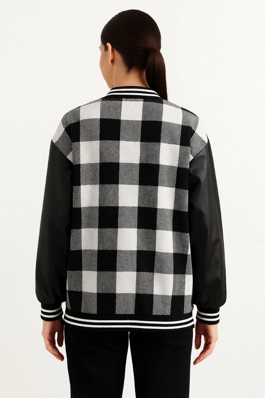 Kadın Kolej Ceket – Kareli Oduncu Kumaş, Kolları Suni Deri, Fermuarlı, İçi Kapitone Astarlı, Nakışlı Oversize Bahar & Kış Stil - Gri