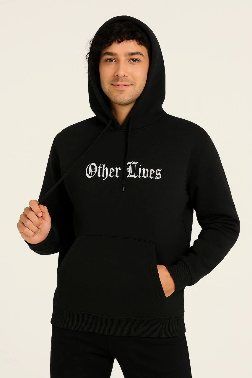 Erkek Kapşonlu Sweatshirt – Oversize Üç İplik Şardonlu Hoodie, “Other Lives” Ön & Arka Baskılı, Kanguru Cepli, Kışlık Rahat Günlük Stil - Siyah